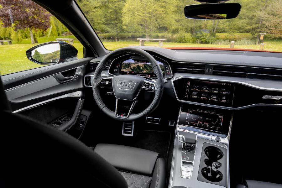 Торпедо Audi S6 Avant TDI (C8) 2019 года  (WW) (фото 41 из 59)